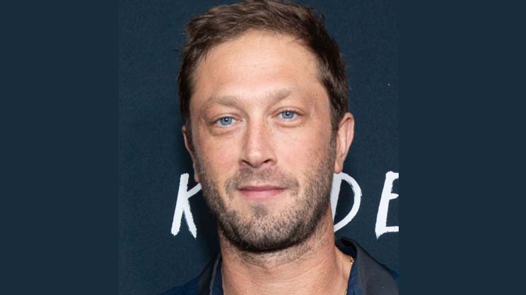  Ebon Moss-Bachrach Dating Sexuality Rumors